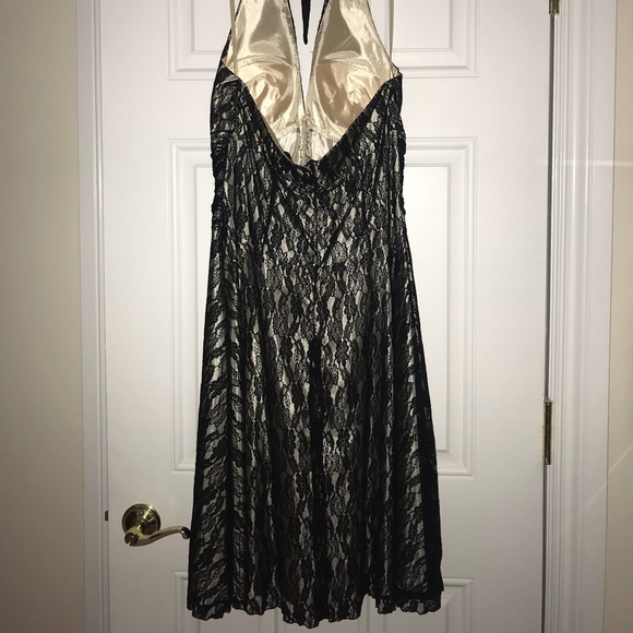 Philip Decaprio Halter Neck Dress - Picture 3 of 5